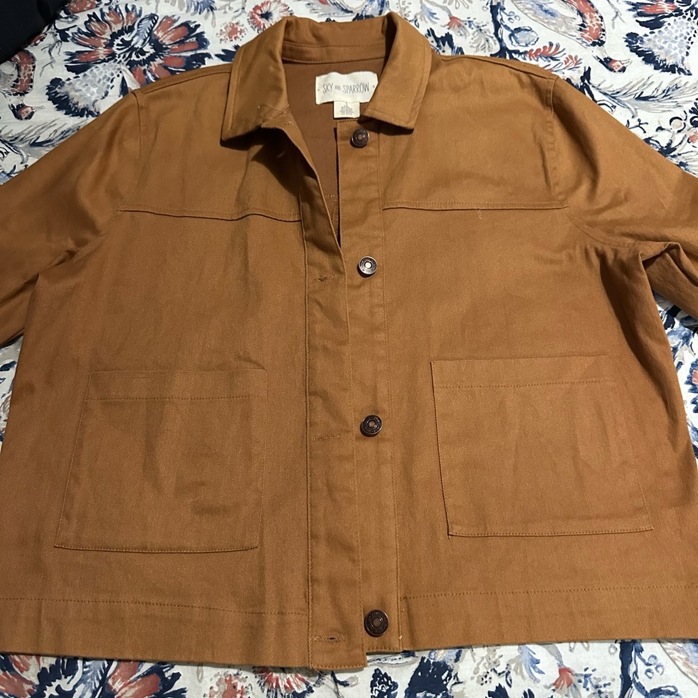 Camel Jacket with Buttons - Loose Fit